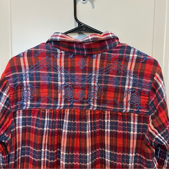 Free People Women’s Embroidered Flannel Size Small Red Blue - Picture 5 of 7